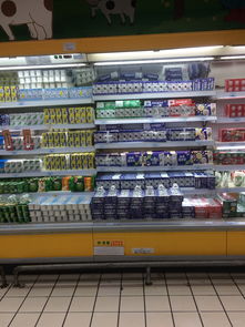 春節前夕超市購物熱，日用雜品銷售火爆